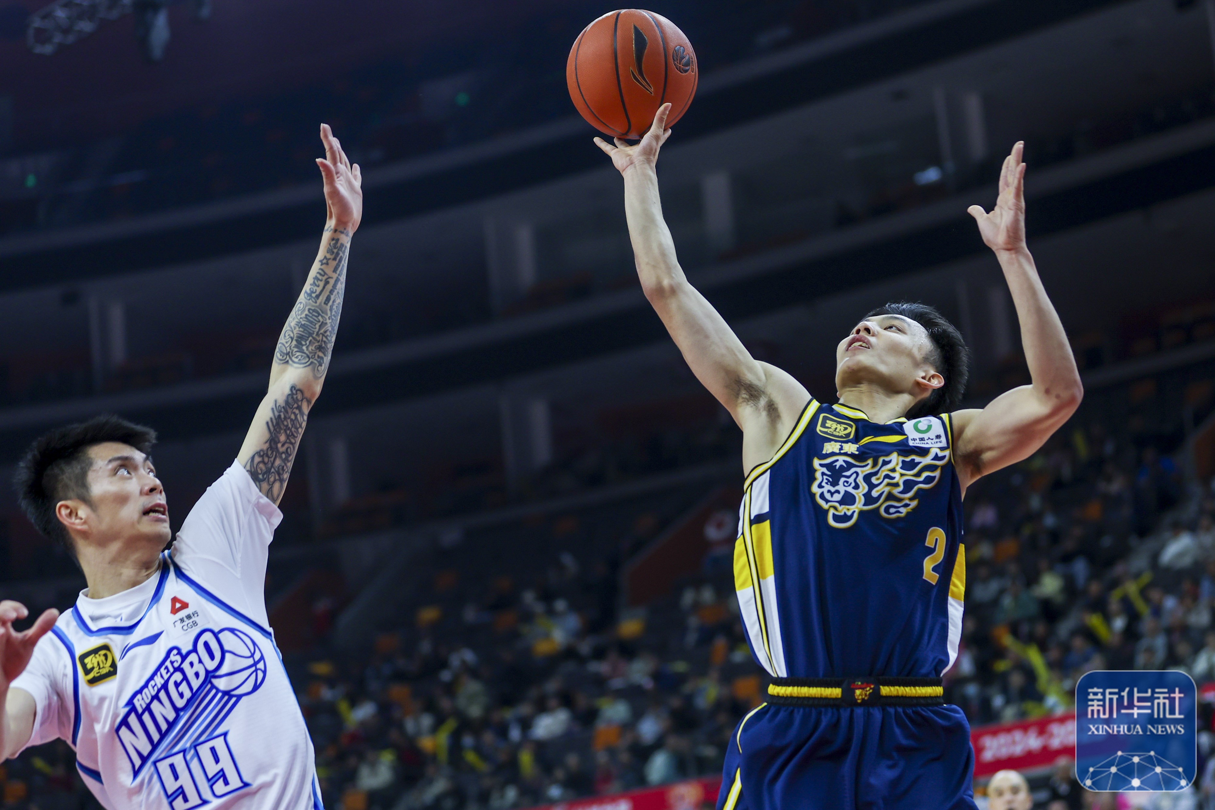 广东队完胜太阳,易建联刷新纪录 广东队完胜太阳,易建联刷新纪录