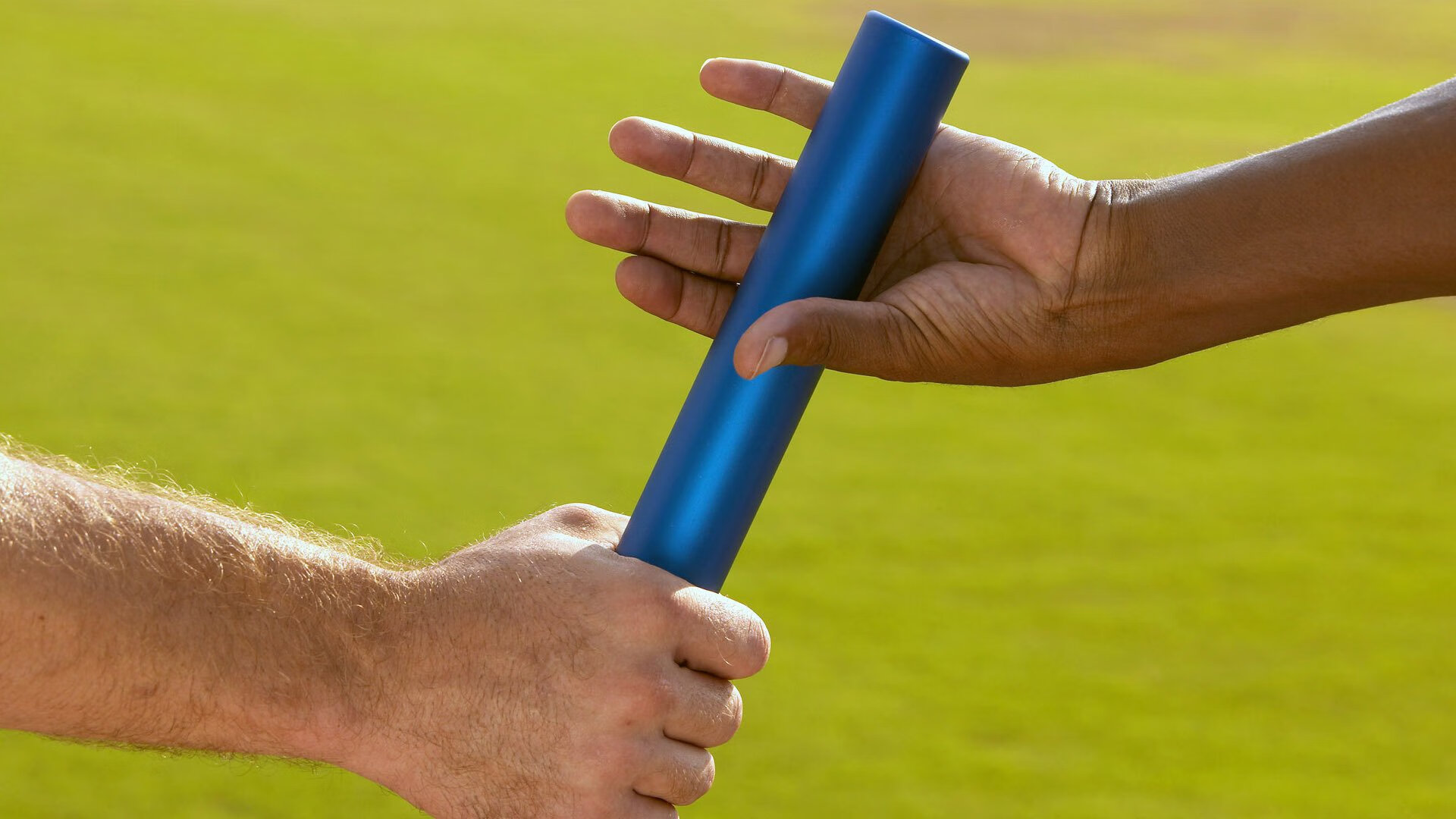 撞碎夕阳的人与升起的星,当德国战车碾过传控废墟,维尼修斯正在定义未来