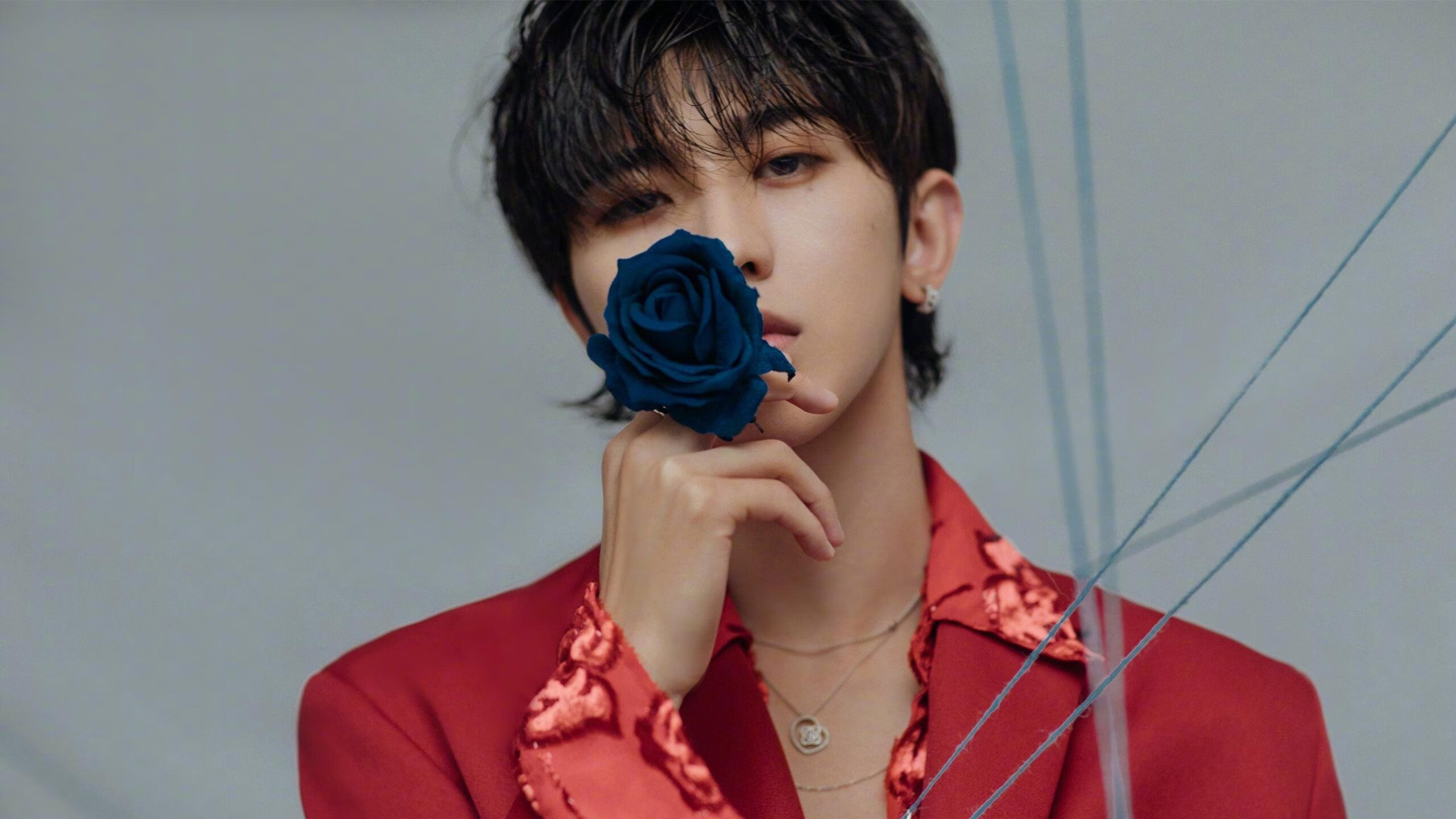 篮球双城记,国王轻取湖人,王哲林刷新纪录的平行叙事